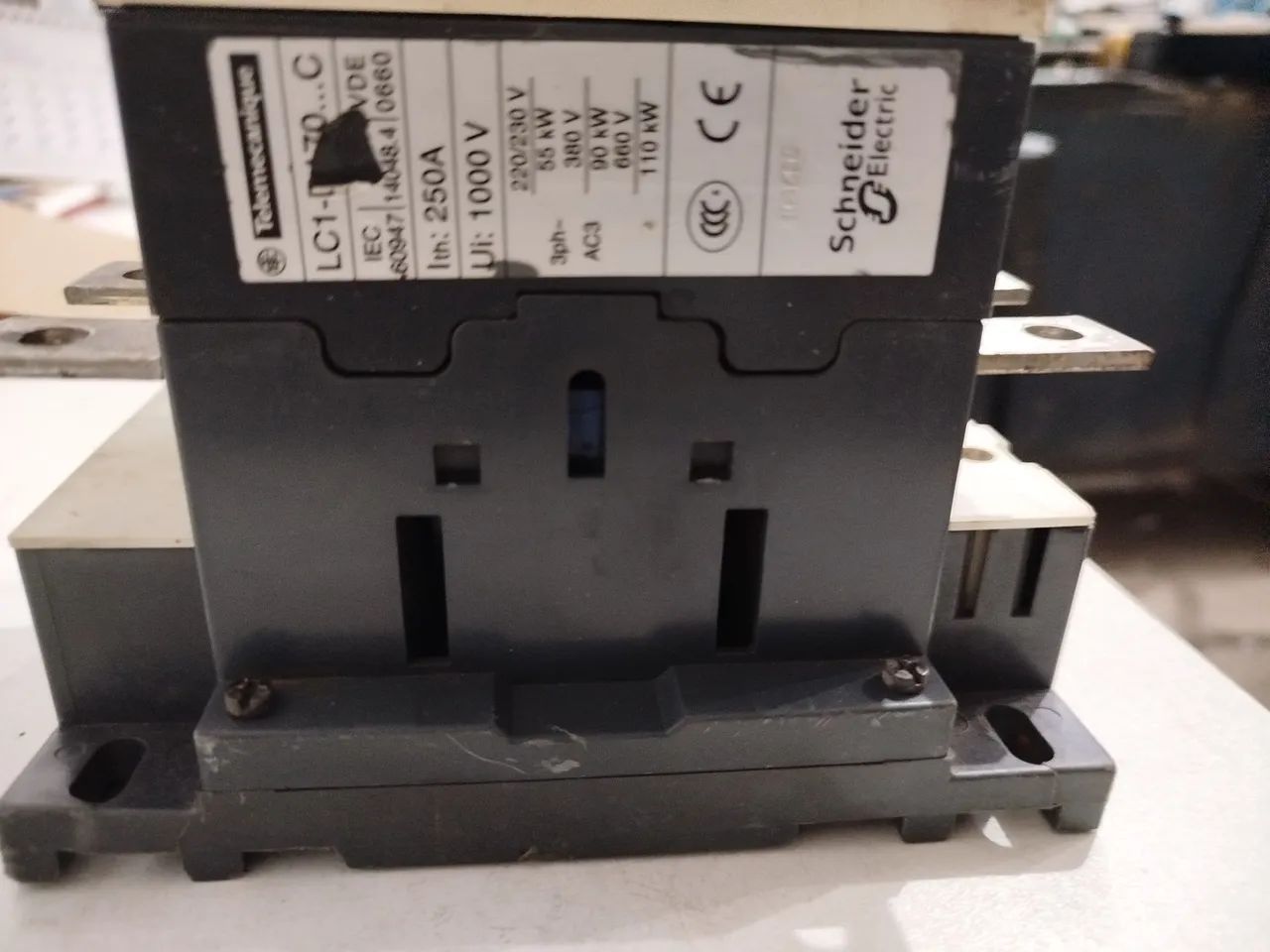 Contator telemecanic 250amperes - Foto 2