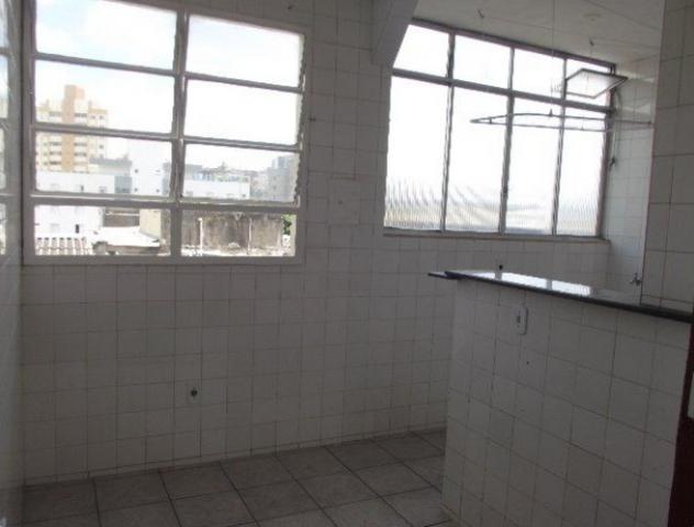 Apartamento 02 qts, 01 vaga no coração eucarístico - Foto 4
