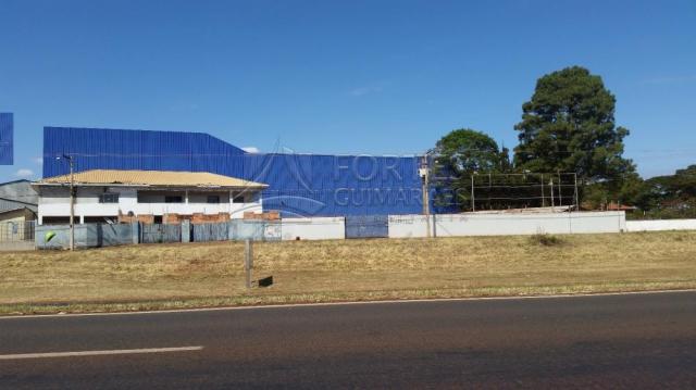 Loja comercial para alugar em Zona industrial, Sertaozinho cod:L18898