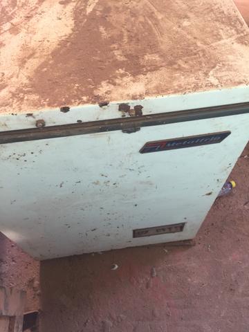 Freezer para retirar o motor e peças - Foto 4