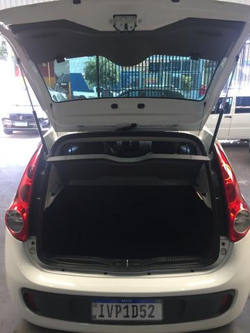Palio 1.6 essence 2015 18000 km *extraaa* carro muito novo - Foto 12