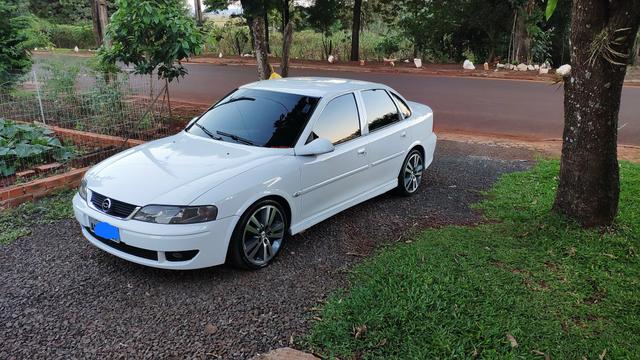 Vectra cd Plus 2.0 8v