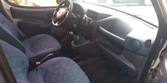 Doblo ELX 1.6 16V Completa 2002. 7 lugares - Foto 3