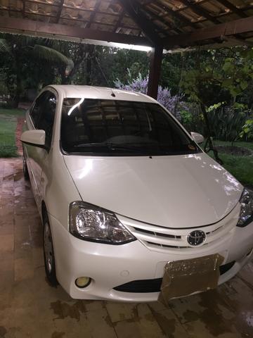 Toyota Etios sedan 1.5 XS - Foto 6