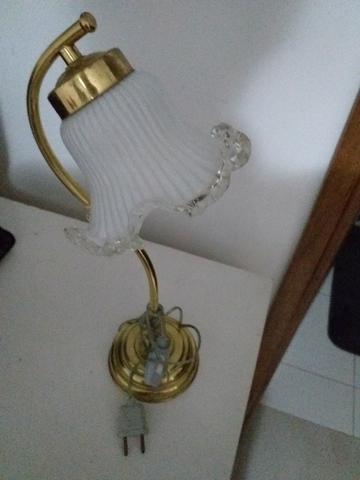 Abajur antigo com cúpula de cristal - Foto 4