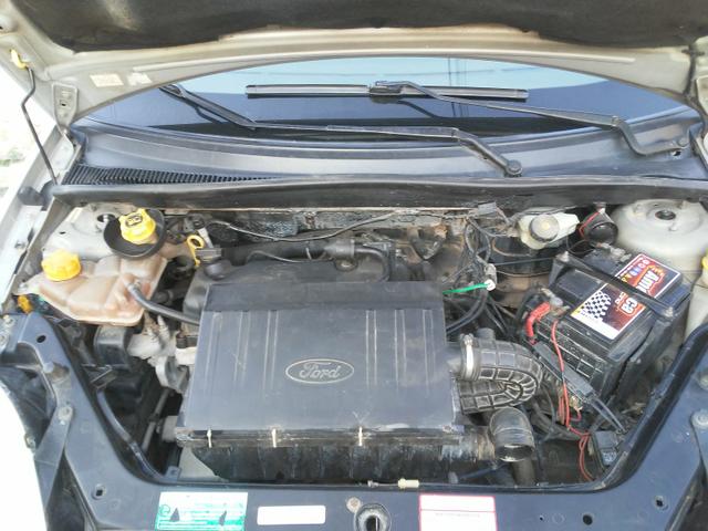 Ford fiesta 1.0 sedan - Foto 9
