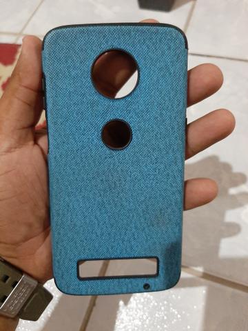 Capa diferenciada Moto Z3 Play