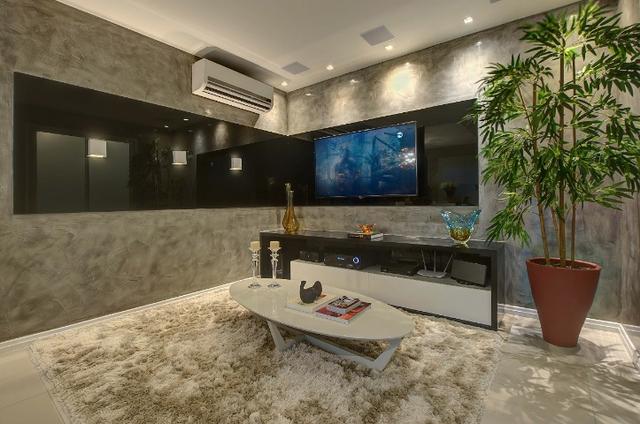 Linda casa Duplex em condomínio com 3 suítes projetada e Mobiliada - Foto 13