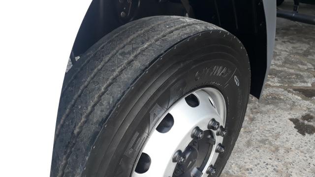 Mb 1718 2011/11 com 125.000 km originais sem retoque de pintura - Foto 6