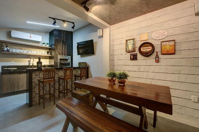 Linda casa Duplex em condomínio com 3 suítes projetada e Mobiliada - Foto 12