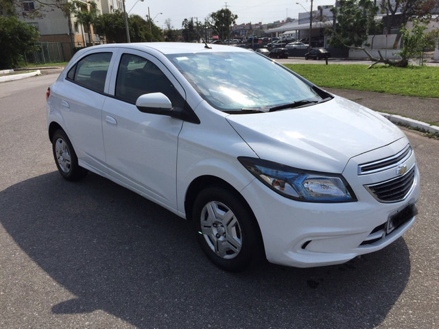 Onix Hatch LT 2015 - Foto 2