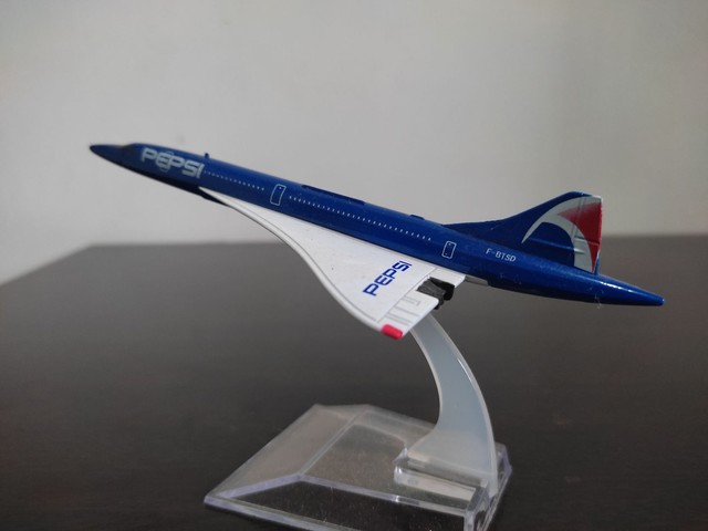 Miniatura avião concorde Pepsi 
