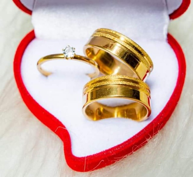 ALIANÇAS EM AÇO  - Foto 3