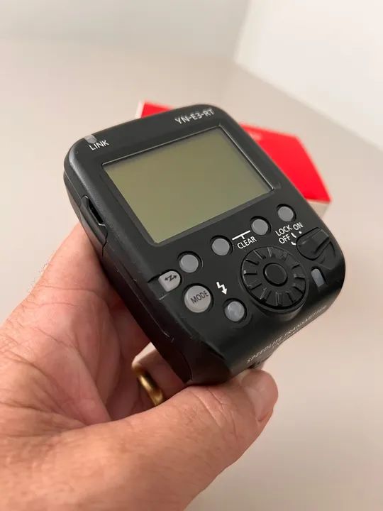 Rádio Flash Yongnuo YN-E3-RT para Canon - Excelente Estado - Foto 3