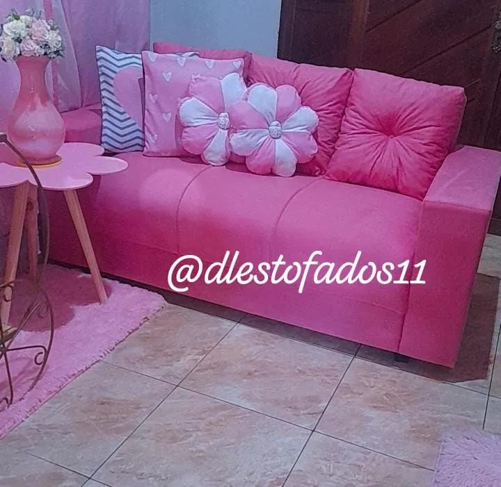 Sofá de 3 Lugares + 2 Puffs64308276514050123