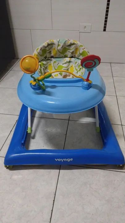 Andador Infantil Voyage Usado