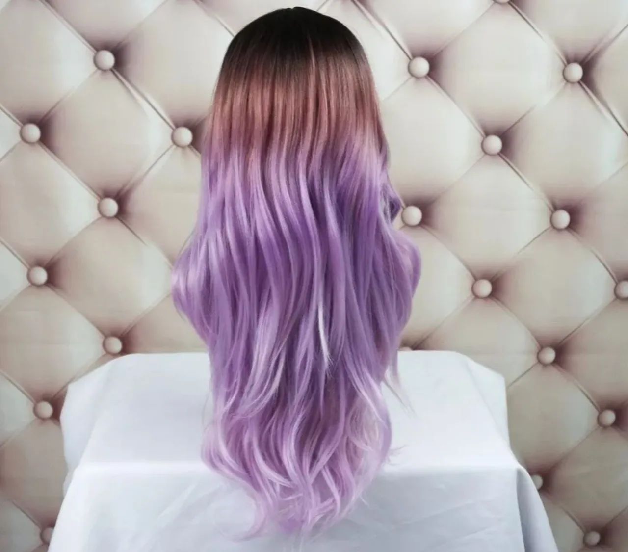 Peruca Lace Front Rosa e Lilás - Cabelo Ondulado - Foto 3