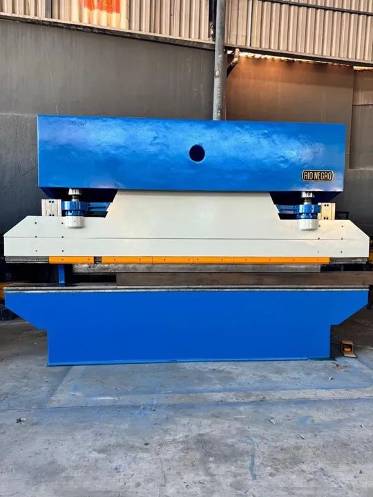 RIO NEGRO DOBRADEIRA HIDRÁULICA