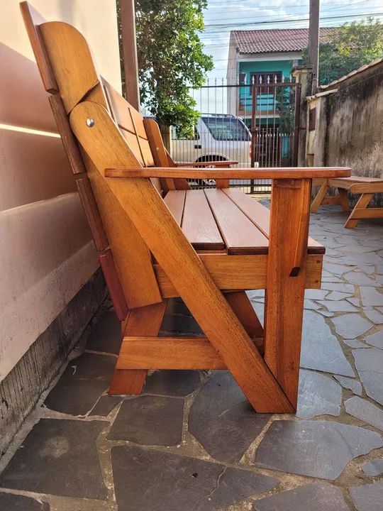 Banco que vira mesa em madeira de eucalipto com 2mts  - Foto 6