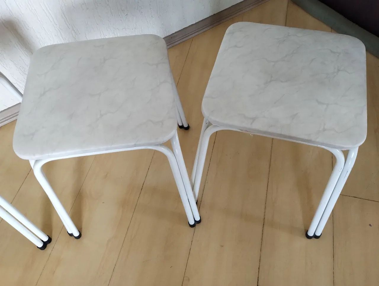 Kit 04 Bancos baixos estofados  - Foto 2