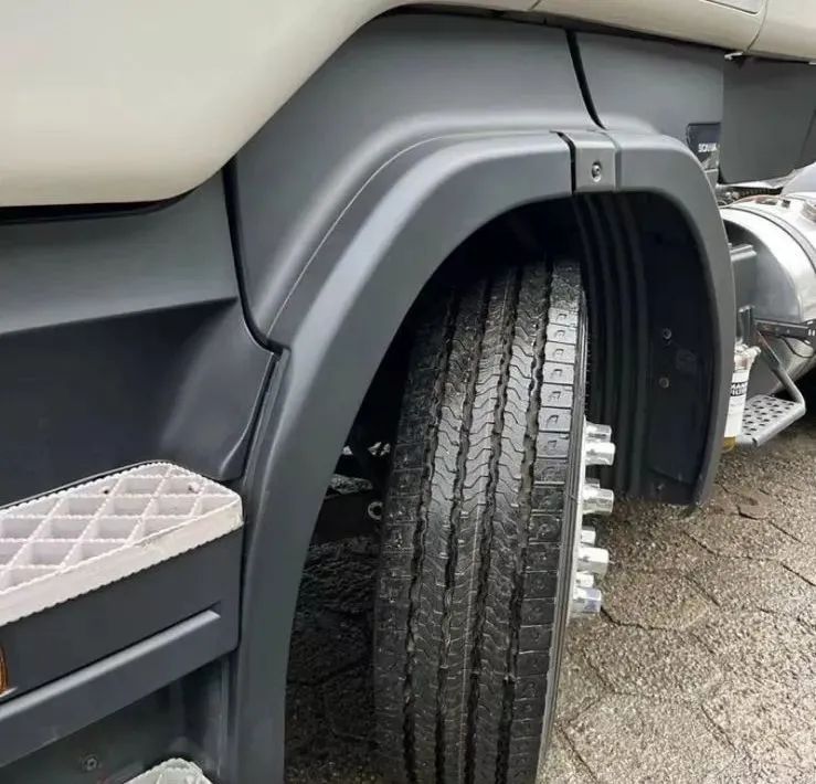 Scania R440 6x2 - Foto 4