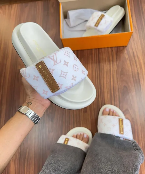Chinelo Feminino Louis Vuitton Premium