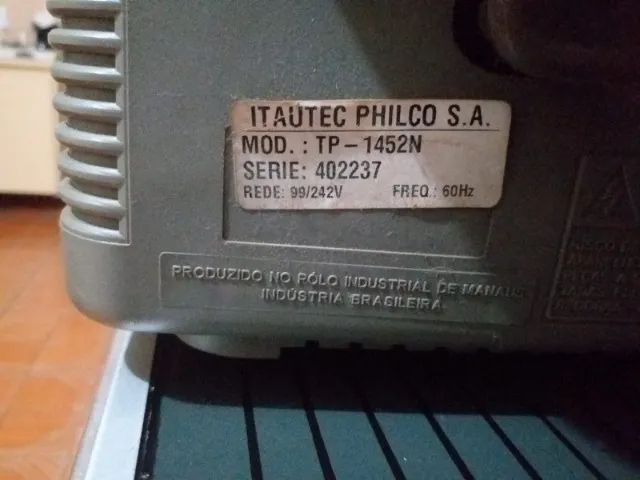 Tv Philco 14 Polegadas De Tubo Colorida Com Defeito - Foto 3