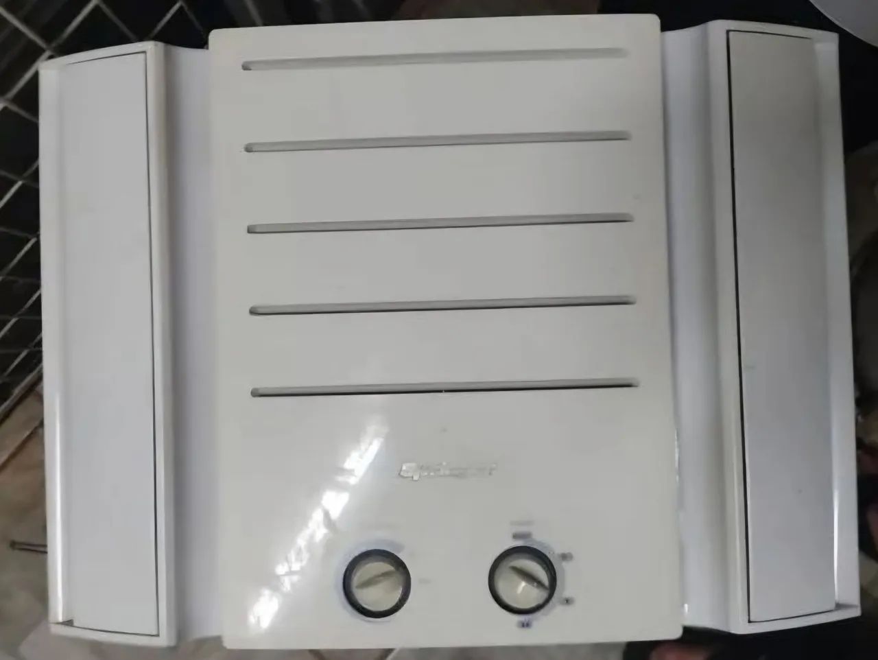 Ar condicionado Com Garantia de 10.000 btu 220VOLTS 