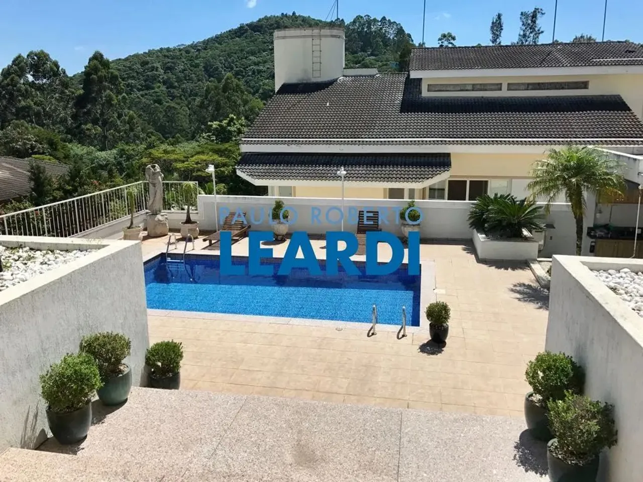 CASA EM CONDOMÍNIO - ALPHAVILLE - SP