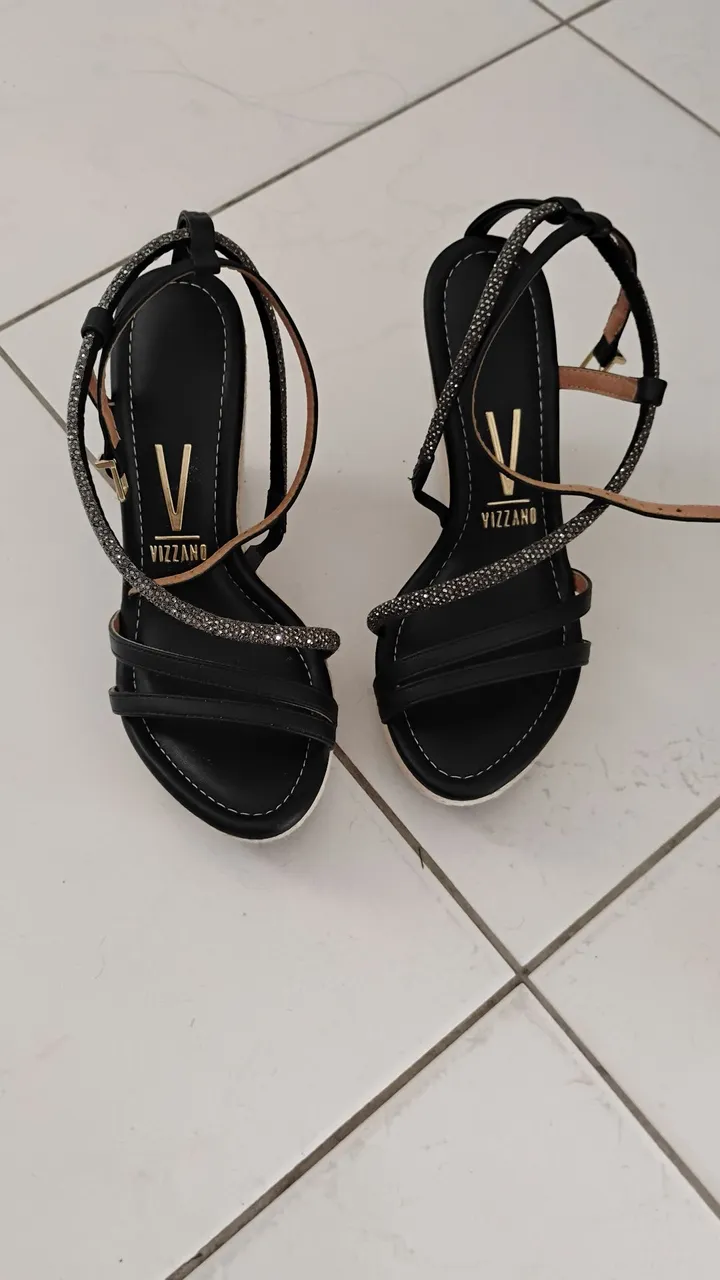 Sandália Feminina Preta Vizzano