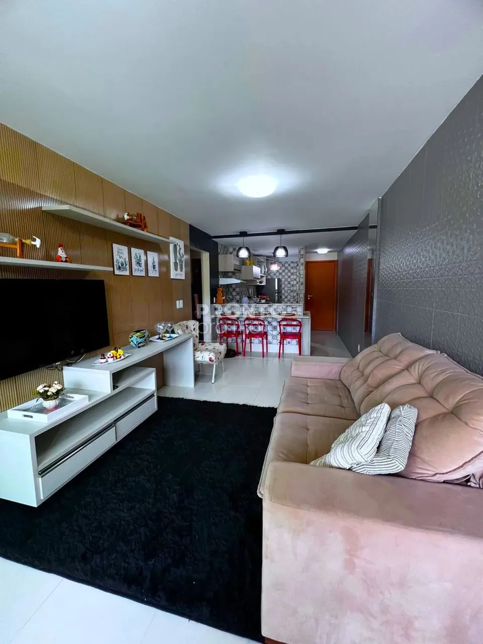 APARTAMENTO PREMIUM À VENDA NO POLINÉSIA RESIDENCE 2 QUARTOS FRENTE PISCINA MURO ALTO