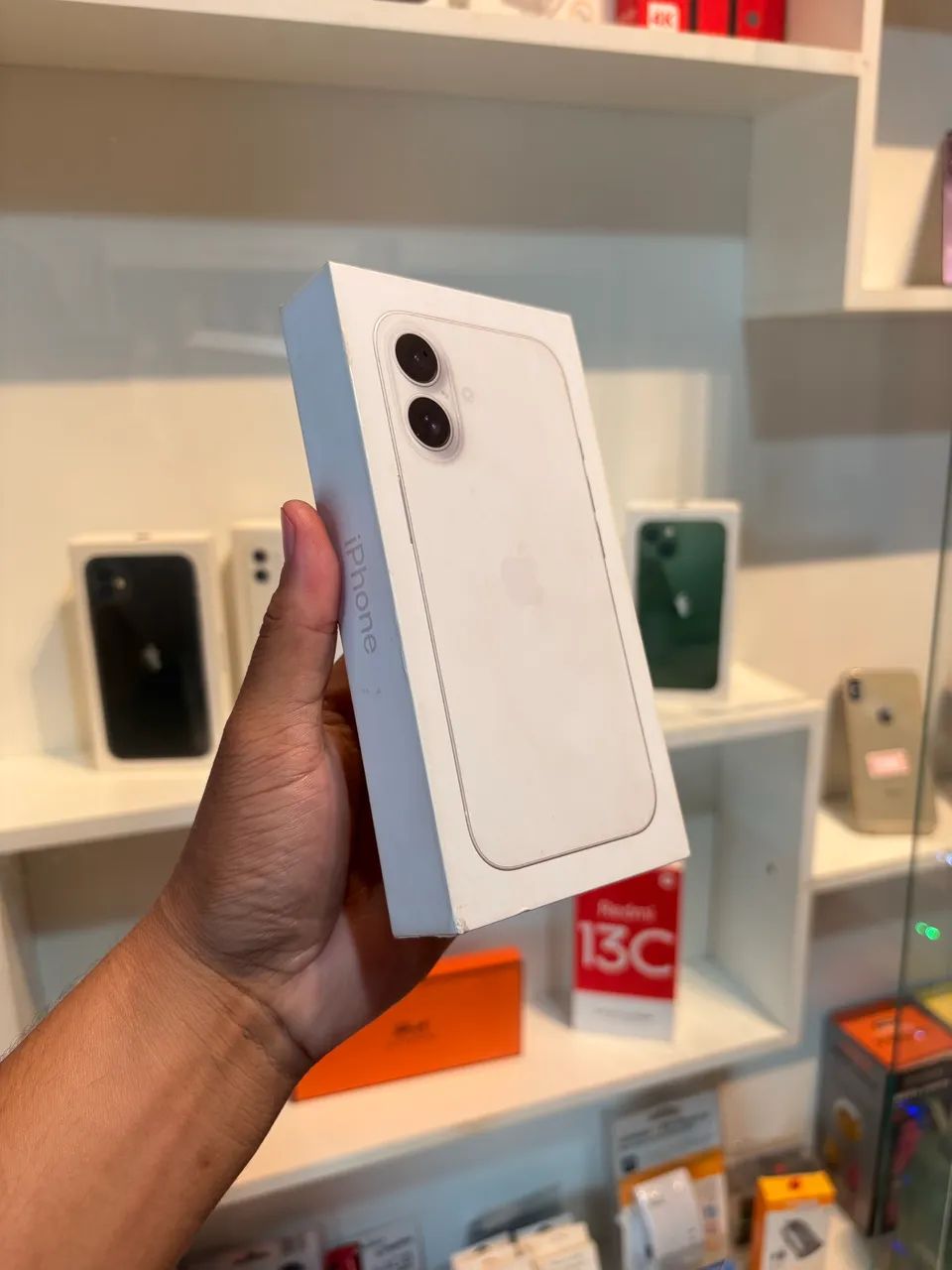 iPhone 16 128GB Todo Original - Celulares e Smartphones