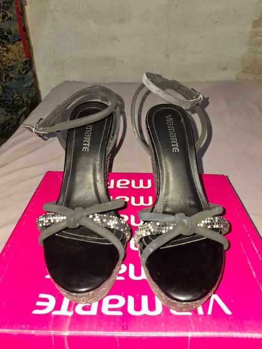 Sandália Via Marte Casual - Anabela Alto Feminino Preto  - Foto 2