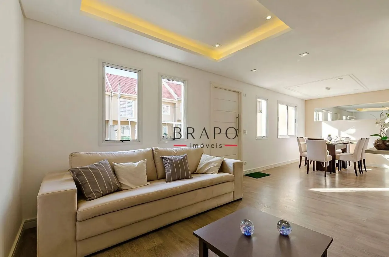 Casa com 3 dormitórios para alugar - Barreirinha - Curitiba/PR