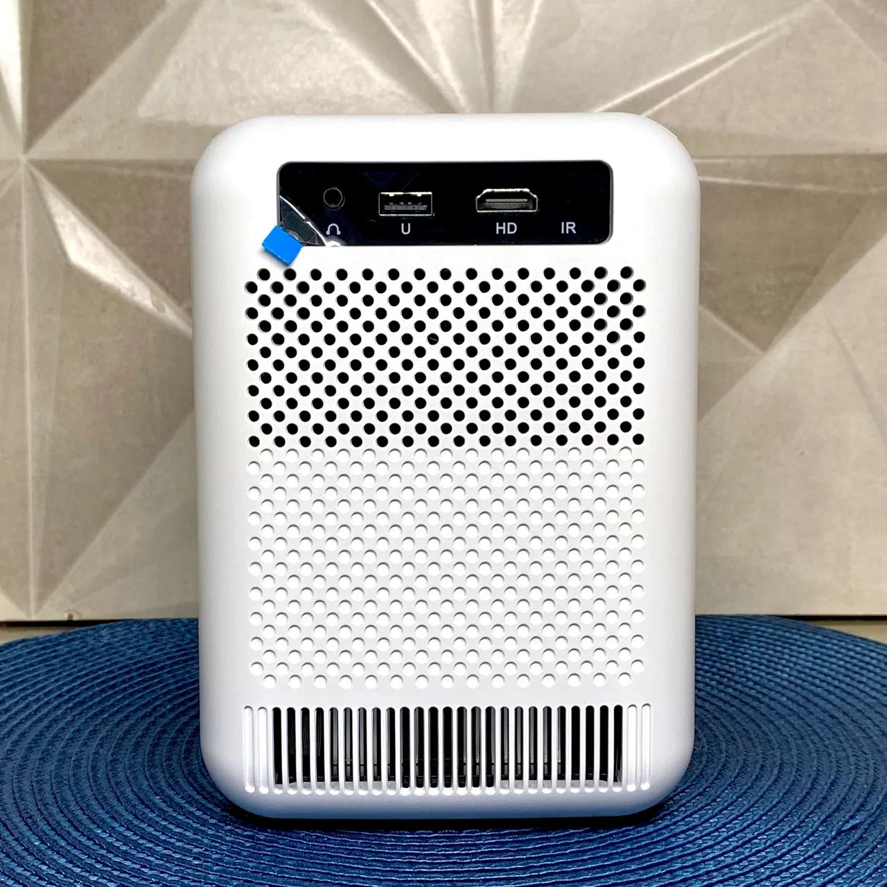 Mini Projetor Byintek Love U4 4K - Foto 4