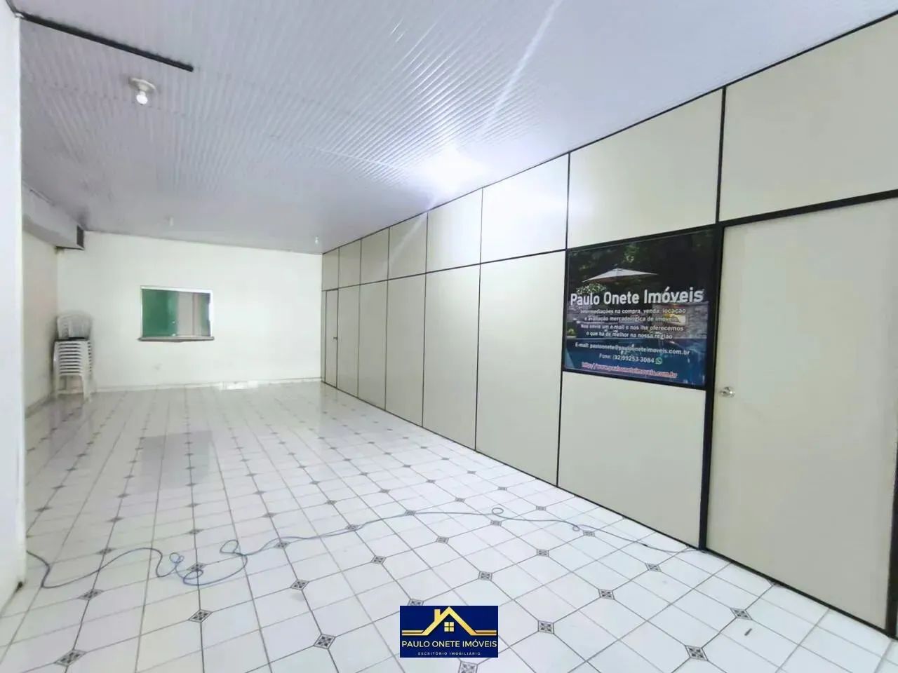 ALUGA-SE - SALA PARA ESCRITÓRIO 2° PISO  CENTRO DE MANAUS