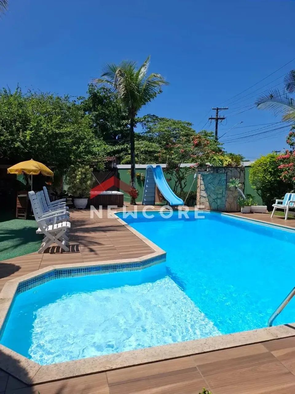 Hotel em Avenida Paulo Neves - Jardim Virgínia - Guarujá/SP