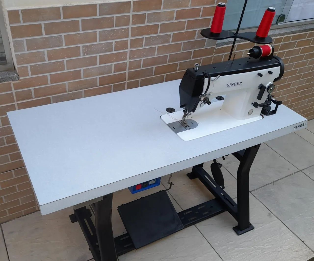 Máquinas de Costura Singer Semi industrial  - Foto 4