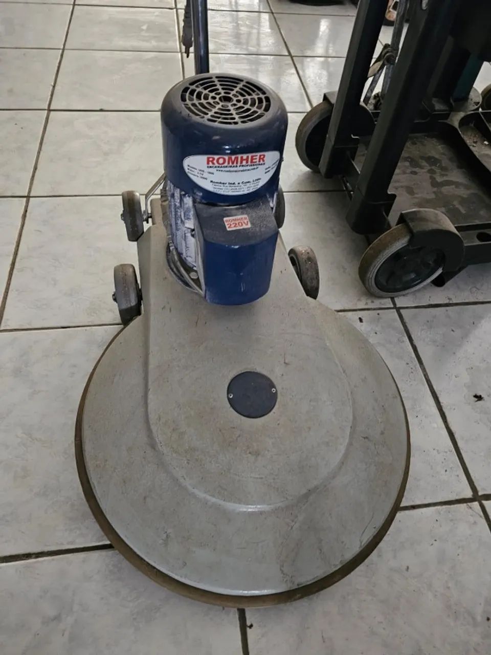 Enceradeiras Conservadoras Limpeza Pesada High Speed e 510 valor cada R$ 2.500