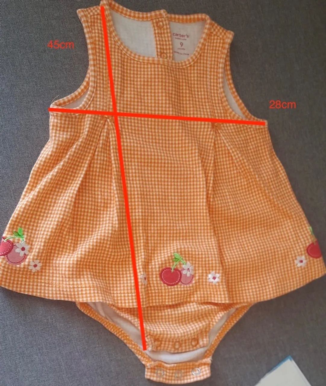 Body de bebê da Carter`s laranja com saia - Foto 2