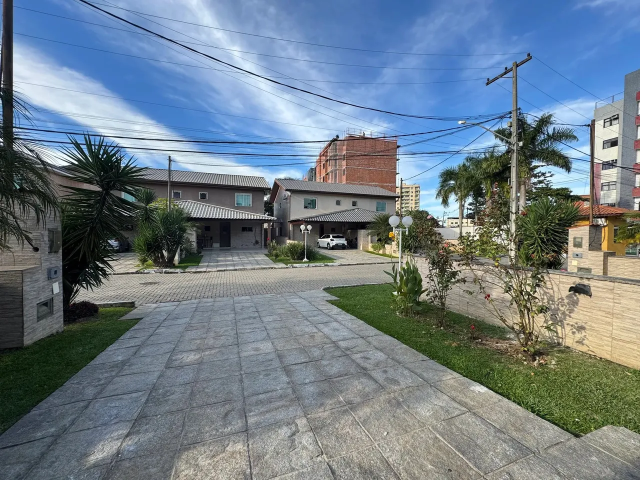 Casa de 3 quartos para locação em residencial fechado - Resende - RJ