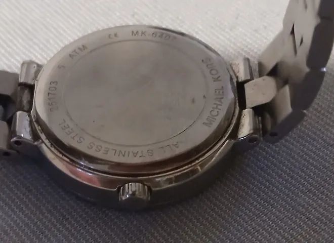 Relógio MICHAEL KORS Feminino Garner MK6407 - Foto 3