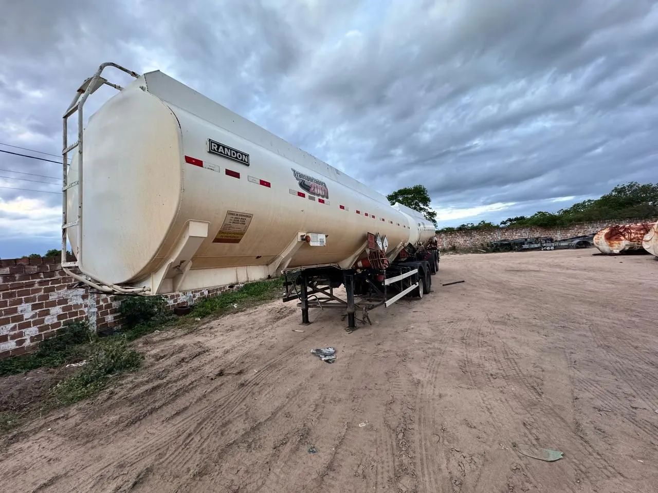 Tanques RANDOM 2008 E 2013 - Foto 3