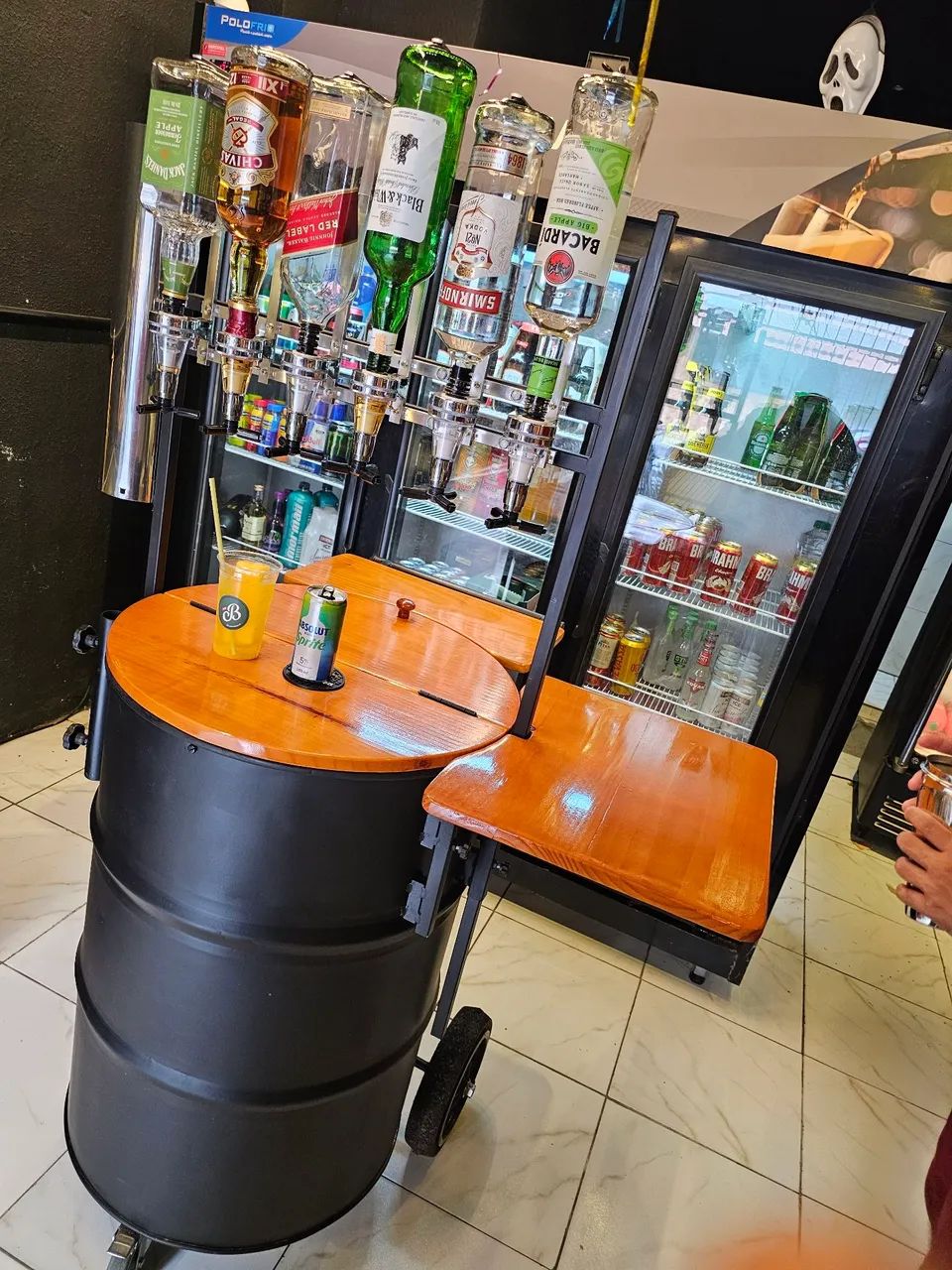 Carrinho de Drink  - Perfeito para seus eventos! - Foto 4