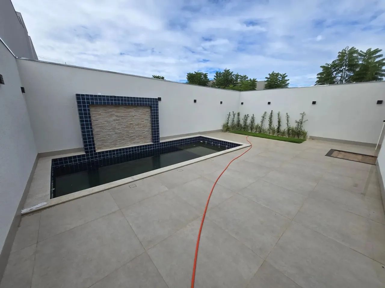 Imóvel para venda possui 155 metros quadrados com 3 quartos - Foto 2