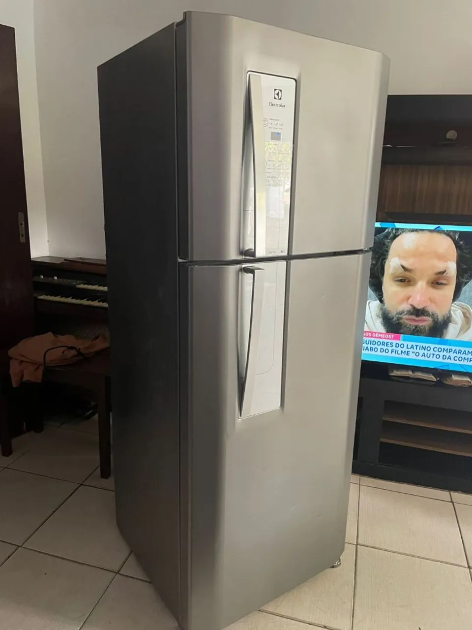 Geladeira Electrolux DF51 frost free posso entregar