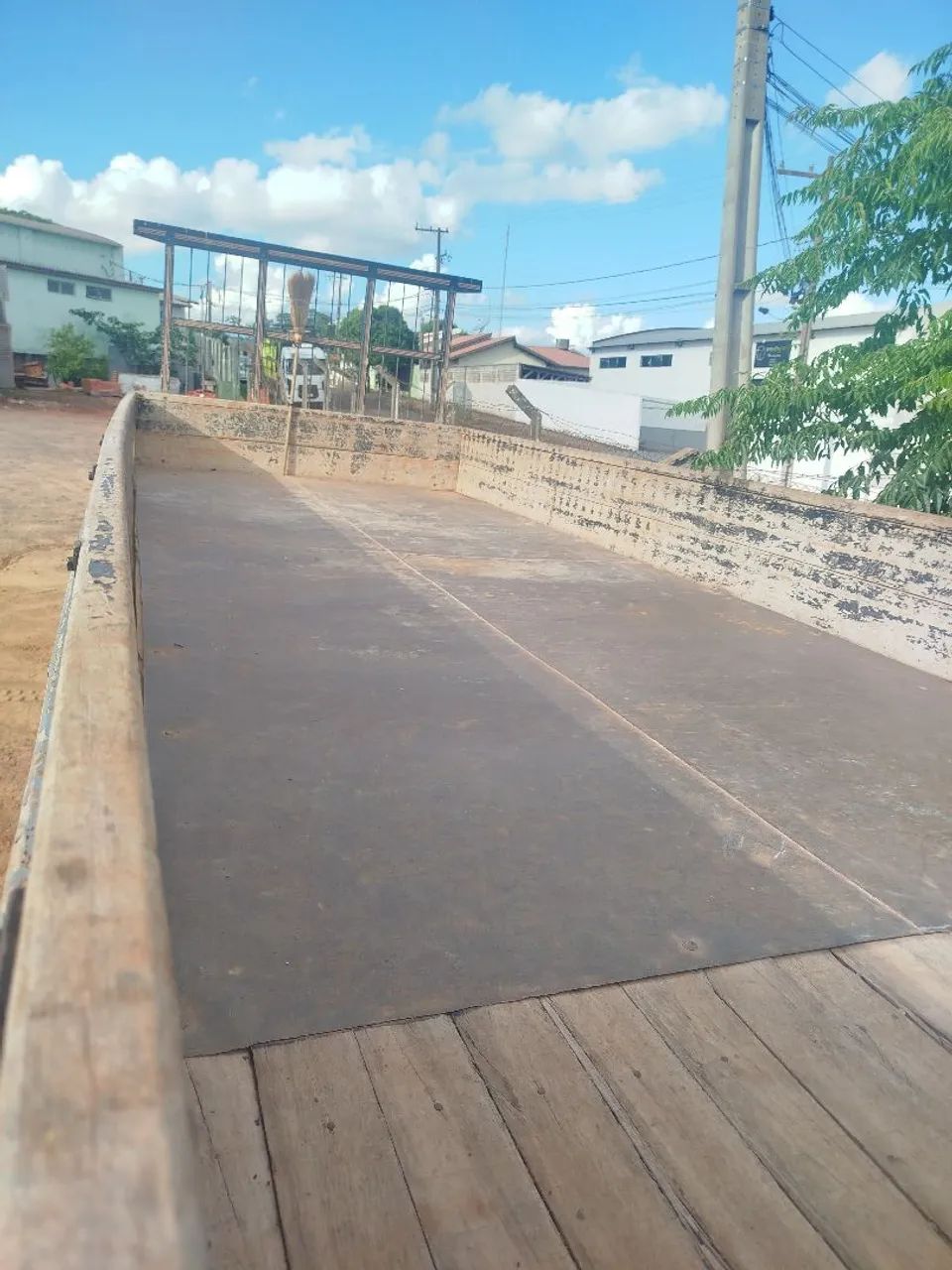 Carroceria de madeira  - Foto 3