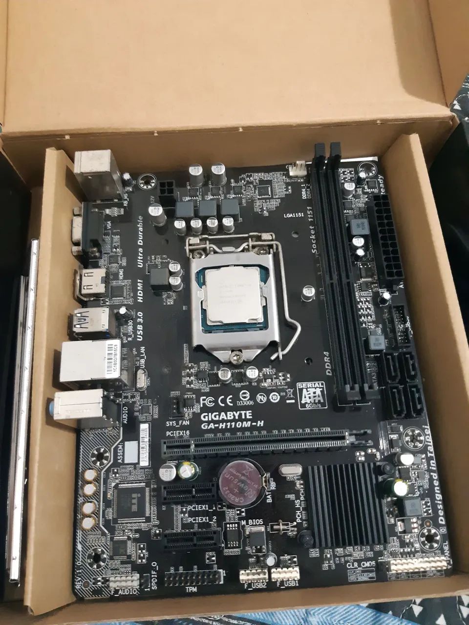 Kit Intel Core i5 7400 placa mãe Gigabyte H110m Peças de