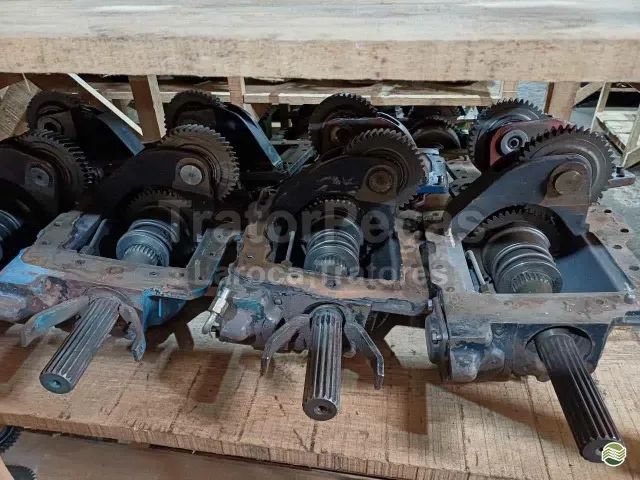 FERRO VELHO TRATORES  - Foto 2