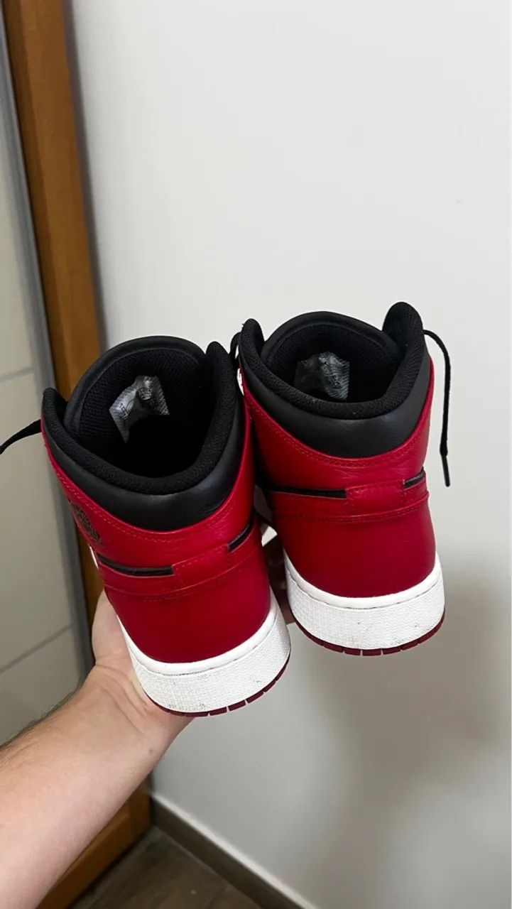 Air Jordan 1 Mid GS Banned - Foto 2